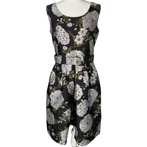 Samantha Sung Rachel‎ Dress Balconies Brocade Floral Metallic Dress Size 6 NWT